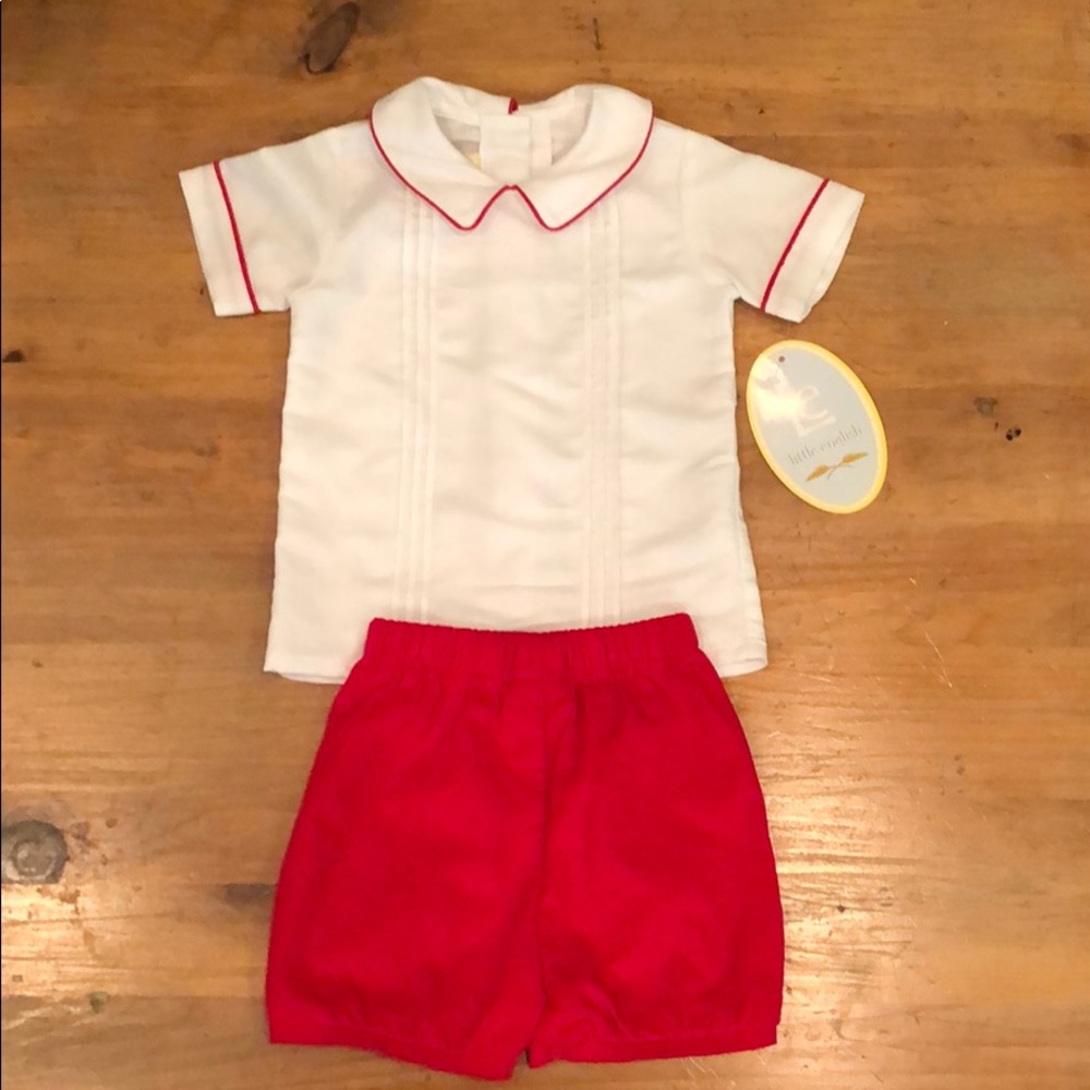 🎄NWT🎄 Little English Elliot Red Short Set